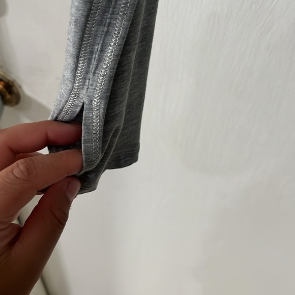 Lululemon women’s long sleeve shirt - Picture 5 of 6